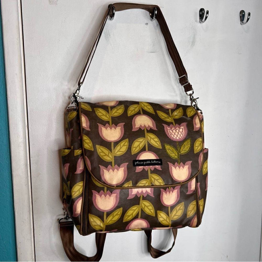 Petunia pickle bottom floral tulips print diaper bag and clutch with pad bundle